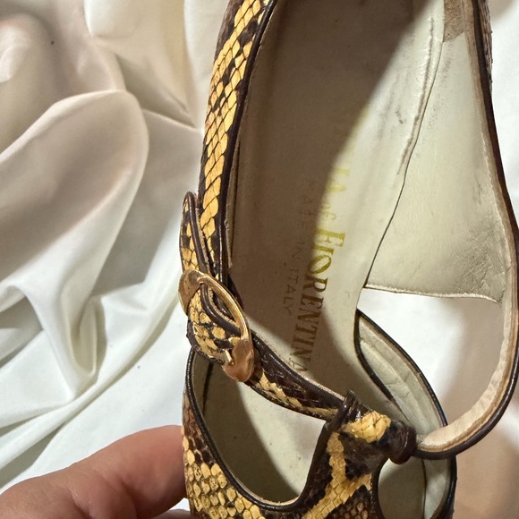 ✨ RARE Vintage Italian Python Snakeskin T-Strap Mary Jane Heels - Picture 5 of 11